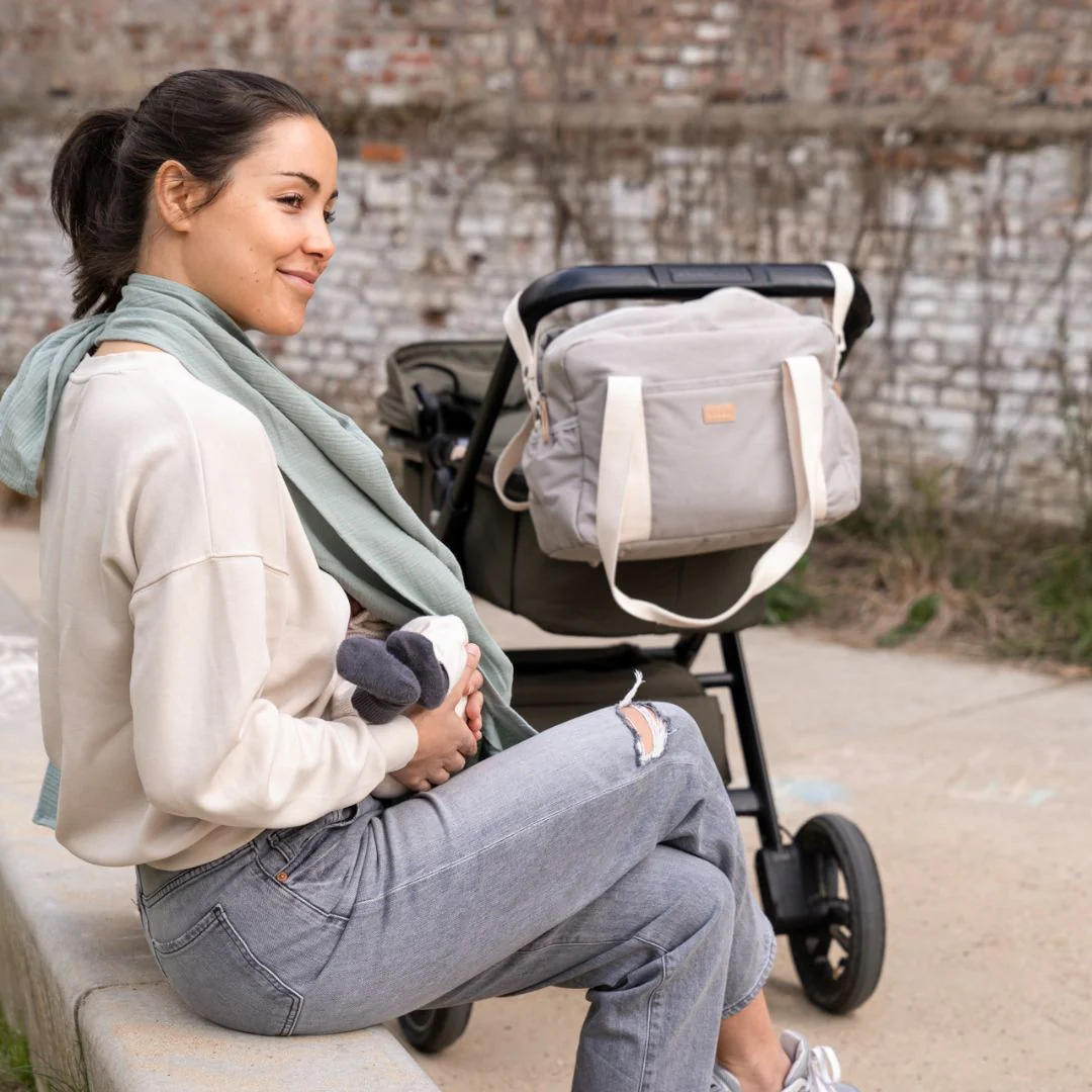Cape d'allaitement discrète et tendance Mom'n Play - Image 4