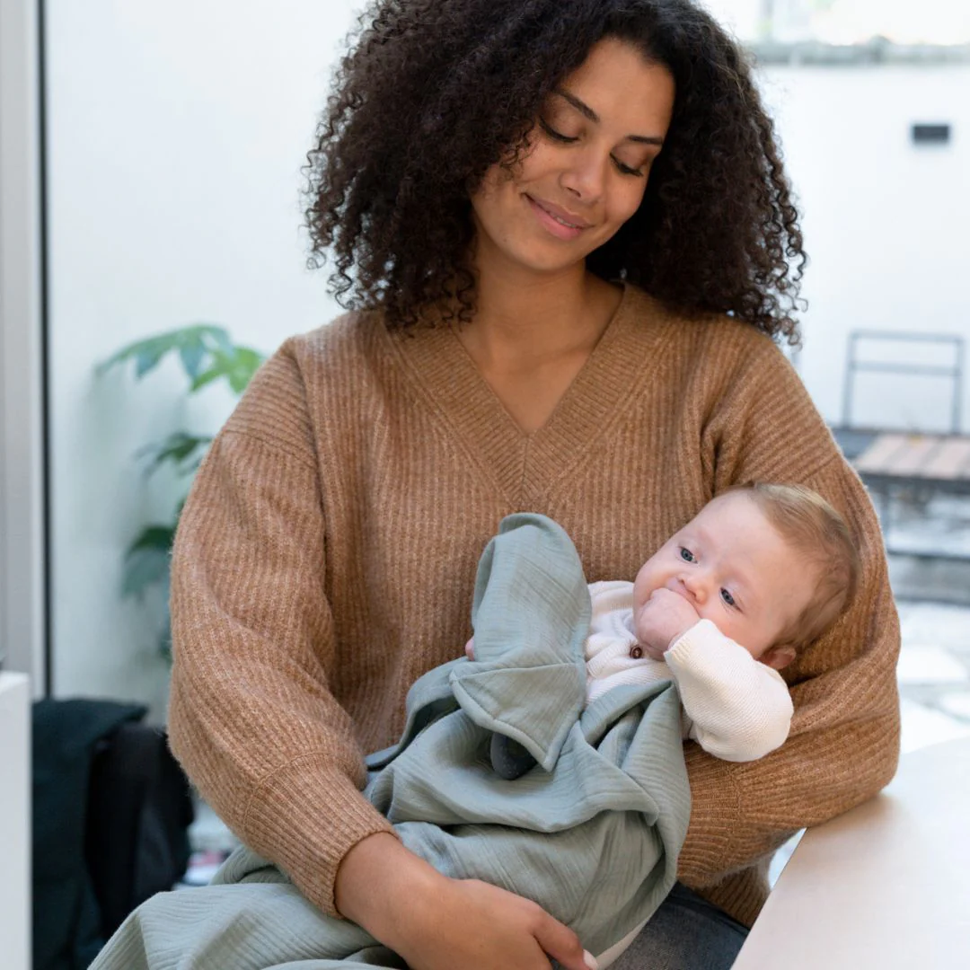 Cape d'allaitement discrète et tendance Mom'n Play - Image 7