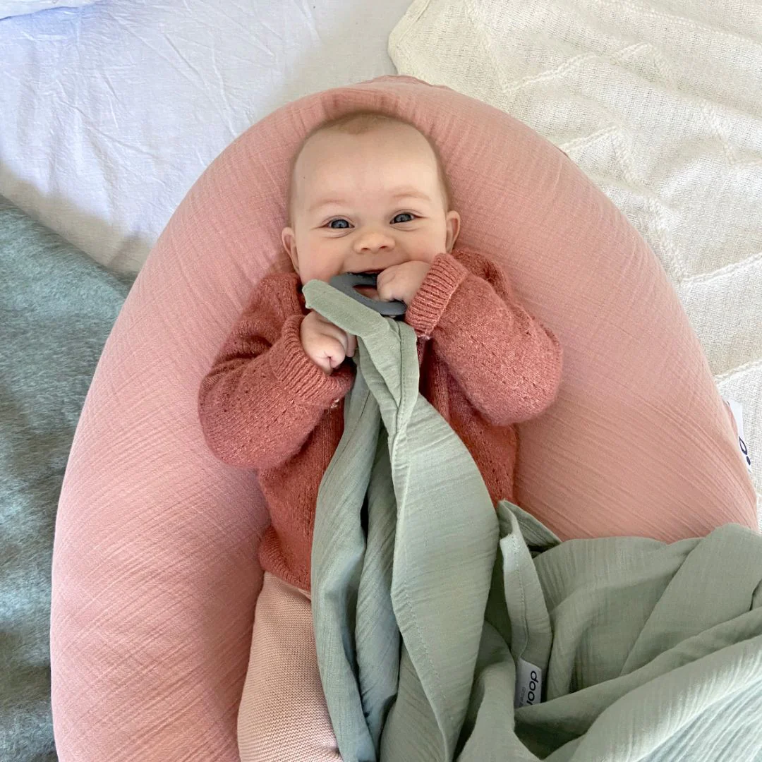 Cape d'allaitement discrète et tendance Mom'n Play - Image 9